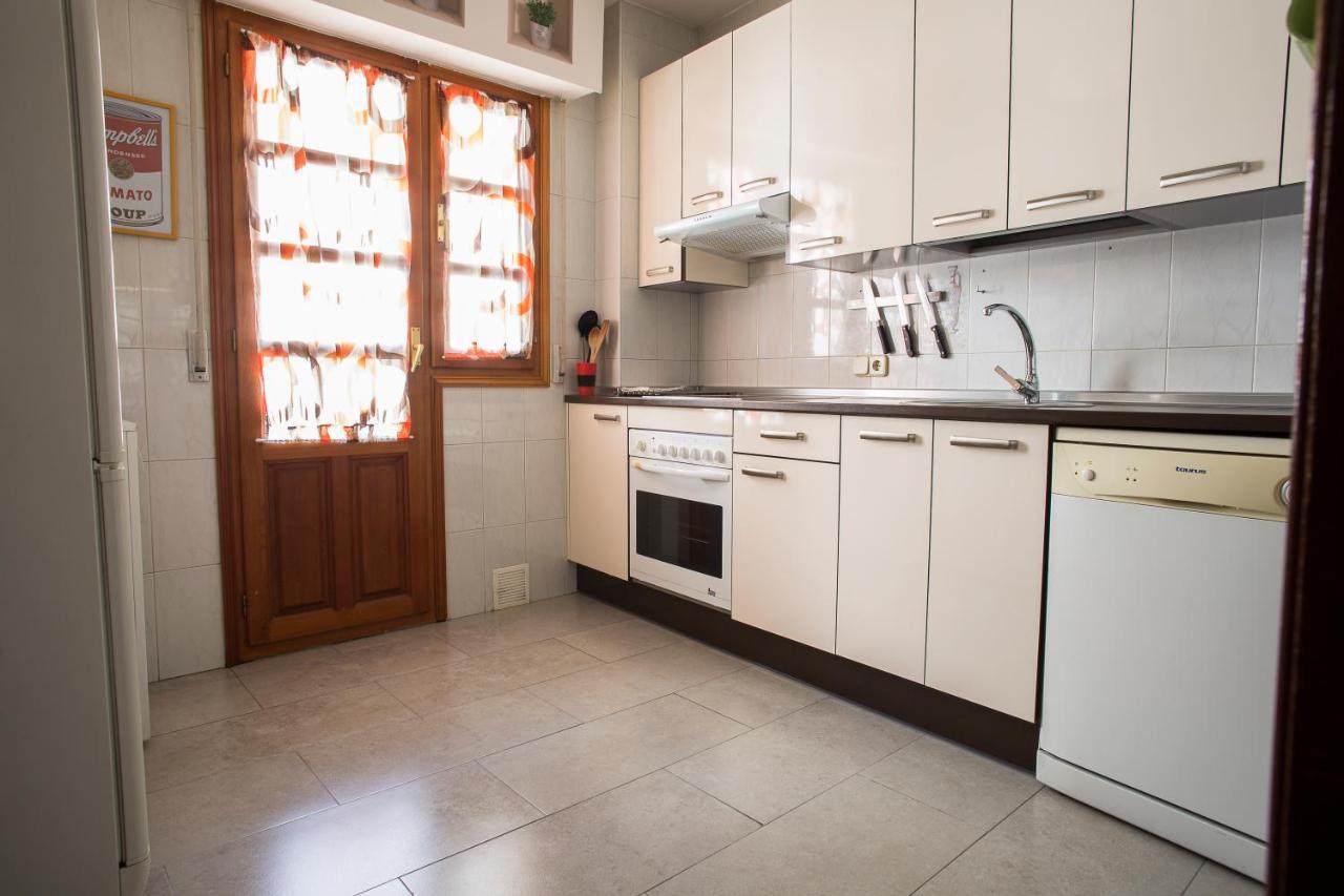 Vut Plaza De La Fruta Apartamento Ávila
